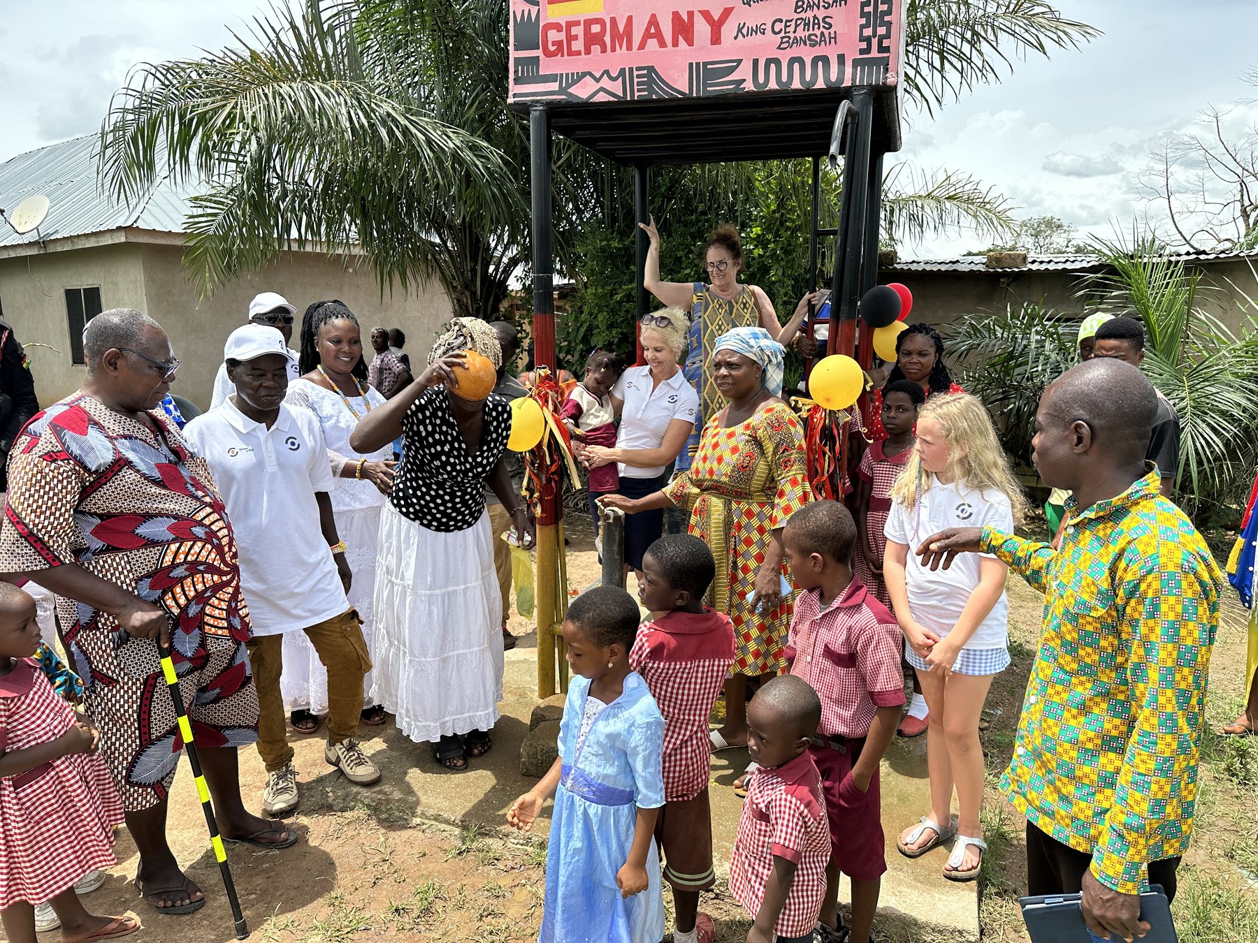 Gemeinsames Treffen in Ghana
